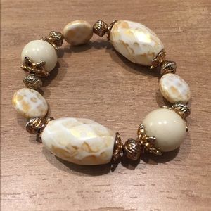 Off white beaded bracelet